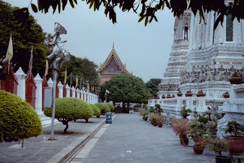 Thailand 2001-BcKP09.JPG